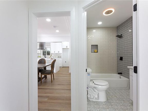 5th image of 6519 Haas Ave