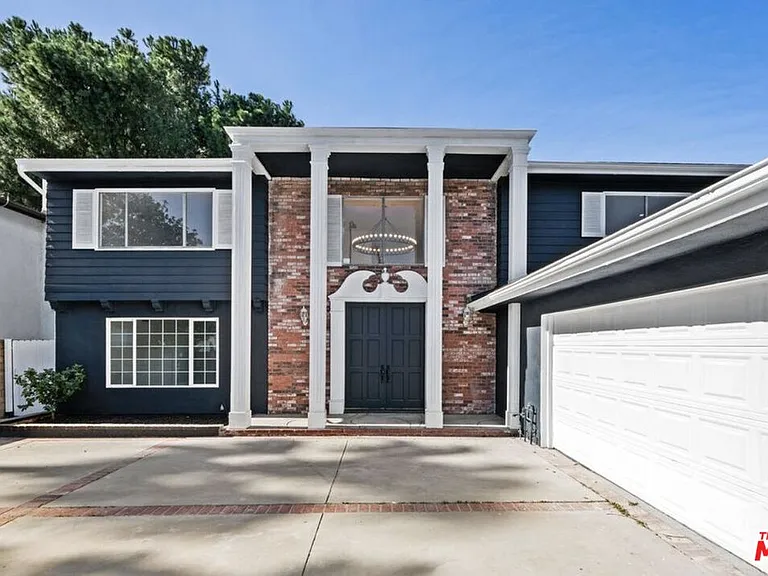 6257 Lindley Ave — Photo 13