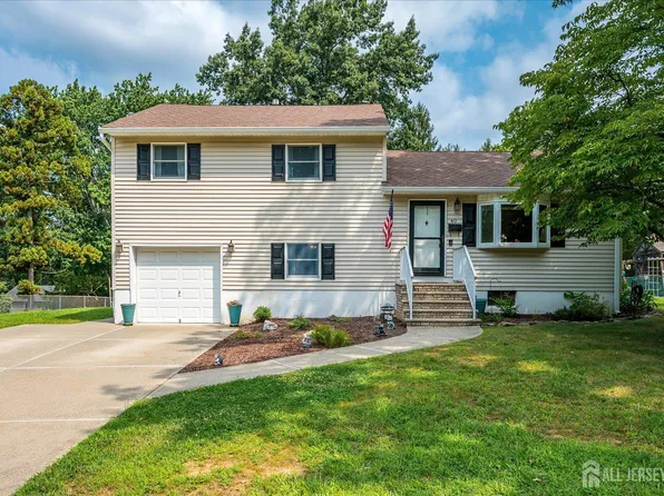 40 Winton Rd, East Brunswick, NJ 08816
