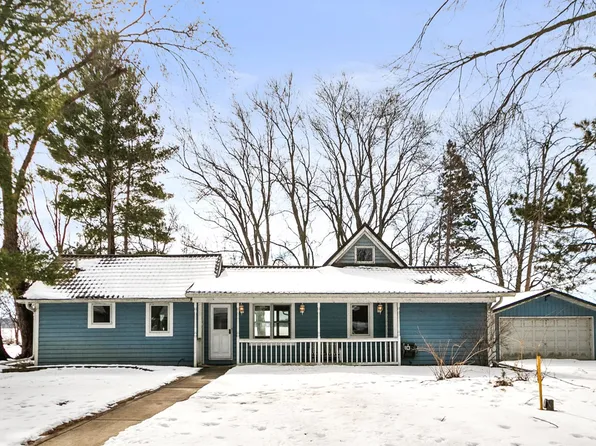 W489 Huron Bay Dr, Montello, WI 53949