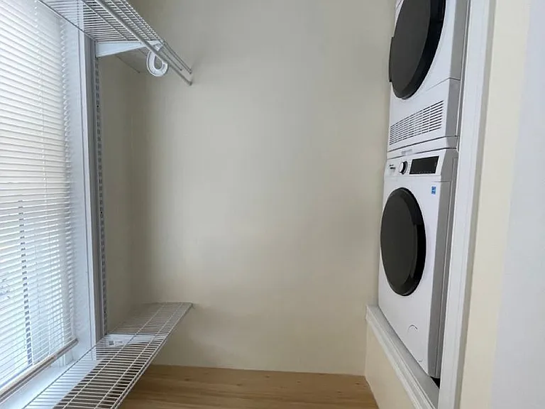 69 Babcock St #1G — Photo 2