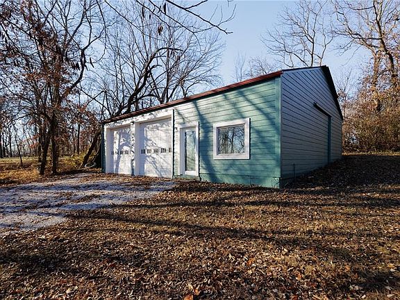 5th image of 22 U Lake Shore Dr