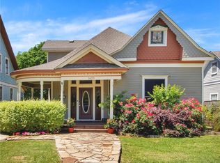 1620 Lipscomb St, Fort Worth, TX 76104