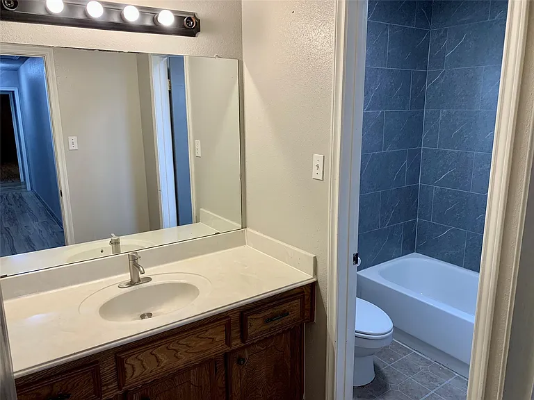 9914 El Chaco St — Photo 13