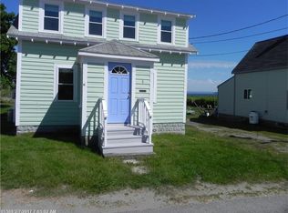 8 South St, Lubec, ME 04652