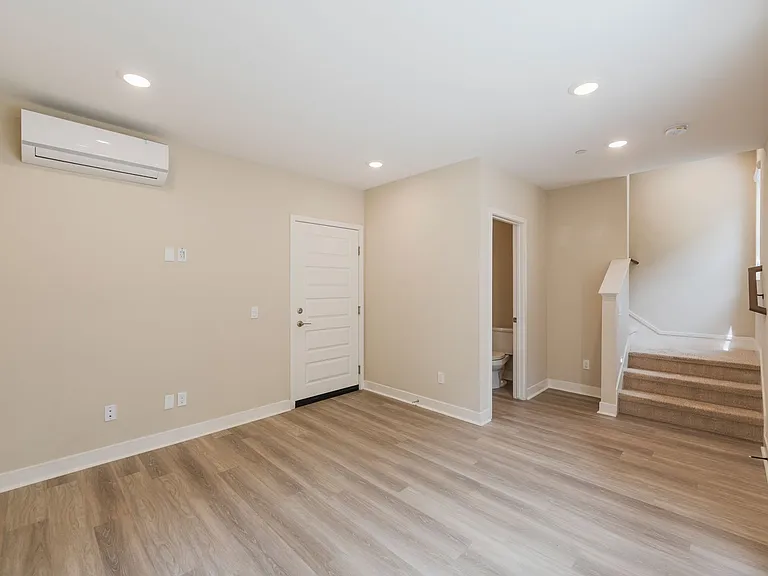 7756 Taylor Ln — Photo 13