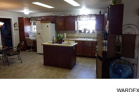 5th image of 7694 N Sierra Vista Dr