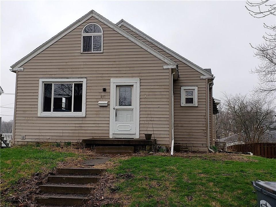 1st image of 411 E Monroe St