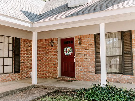 4th image of 2503 Northridge Dr