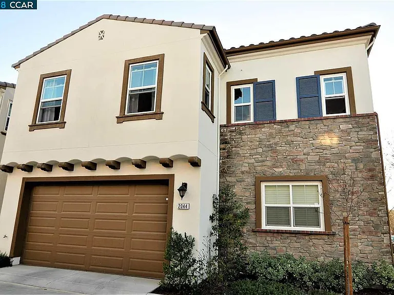 2044 Tarragon Rose Ct — Photo 3
