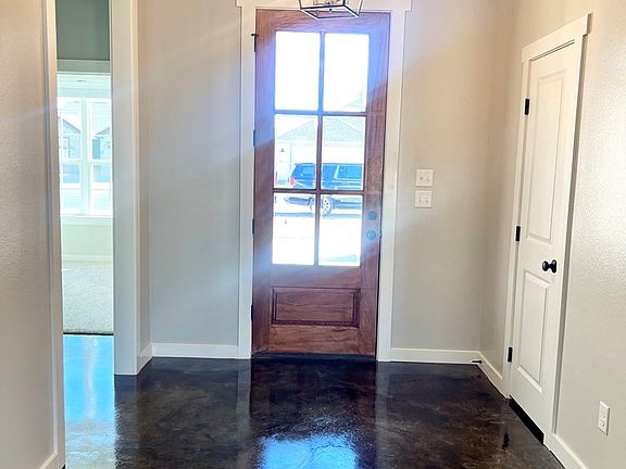 2nd image of 4030 Blair Ln