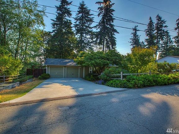 The concrete driveway was fully replaced approx 4 years ago.  Gorgeous setting!