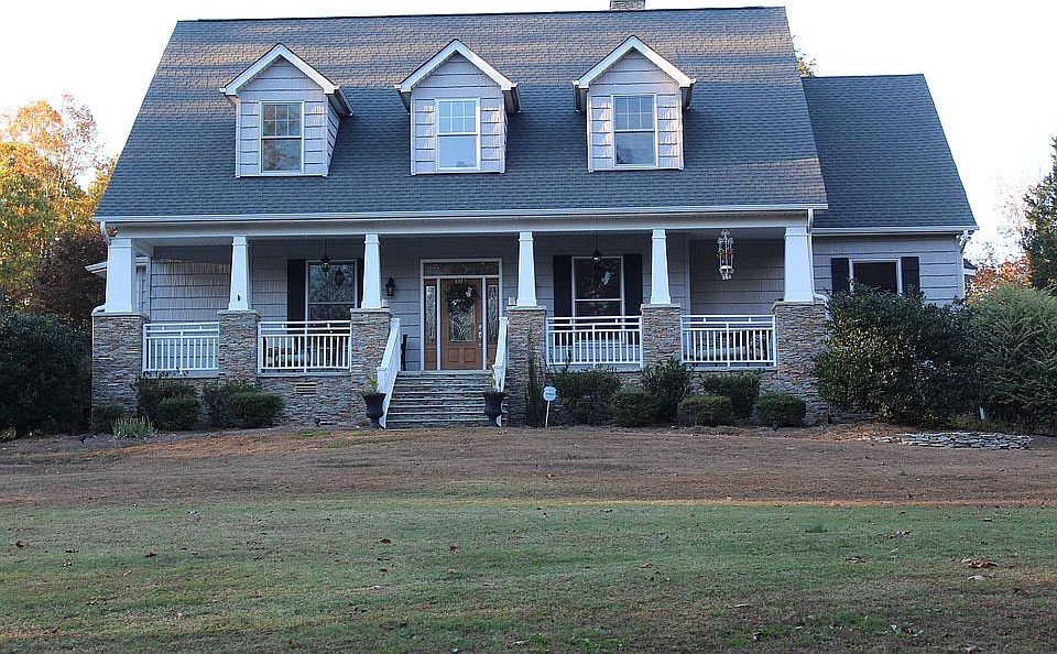 2nd image of 1310 Cannon Farm Rd