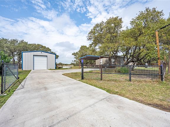 3rd image of 1511 Monkey Rd