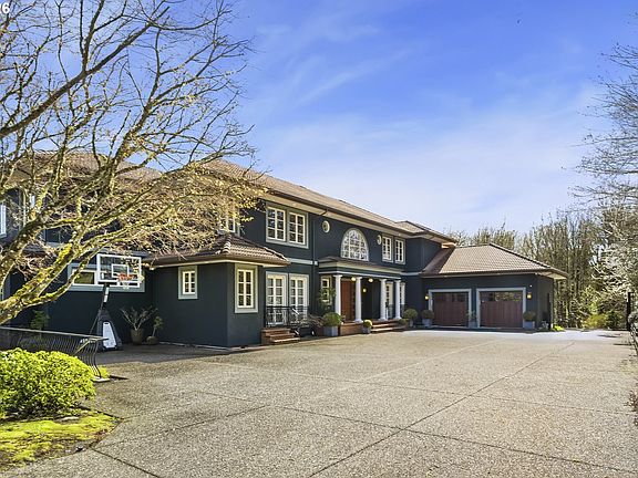 3rd image of 7910 NW Gales Ridge Ln