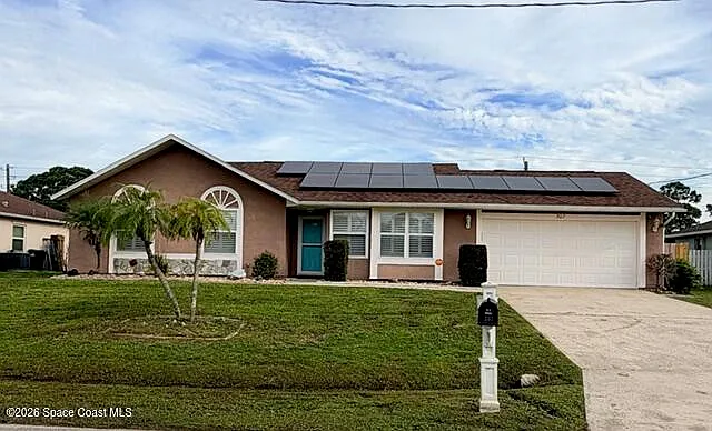 307 Lisa Rd NE
