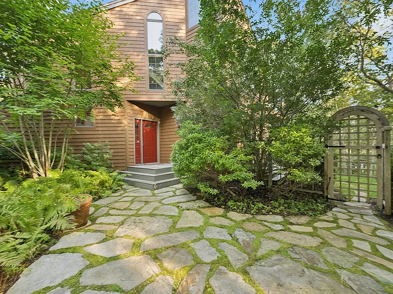 65 Scrimshaw Ln — Photo 2