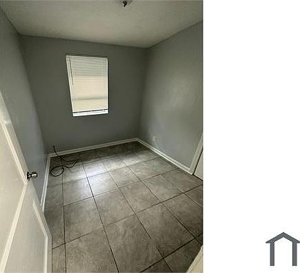 1st image of 1046 W 8th St