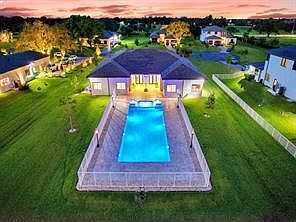 5th image of 4830 SW 159th Avenue