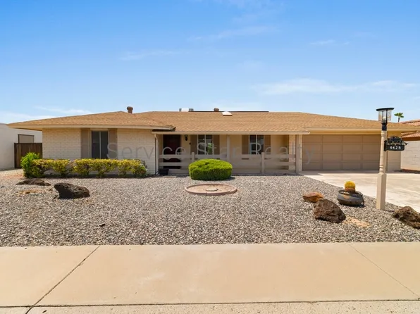 9425 W Rolling Hills Dr, Sun City, AZ 85351