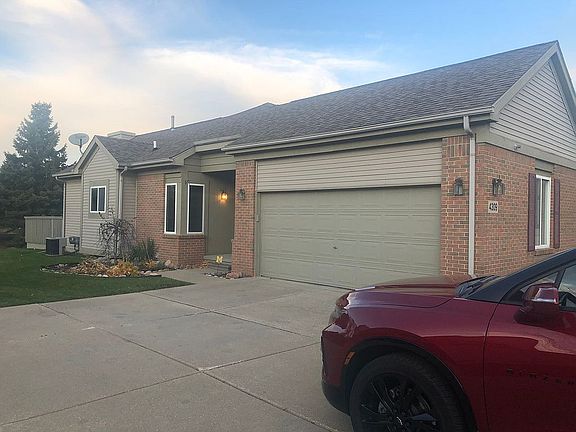 2nd image of 4309 Osprey Ln
