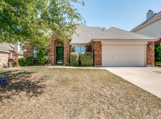 720 Dover Park Trl, Mansfield, TX 76063