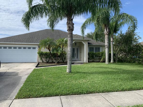 1251 Creekview Ct