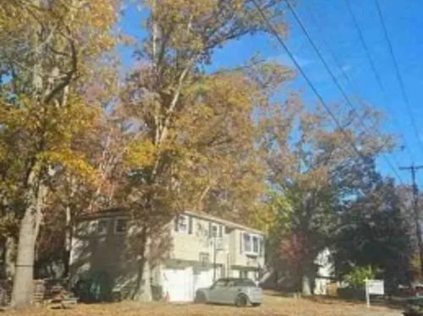 21 Briarcliff Rd, Atco, NJ 08004