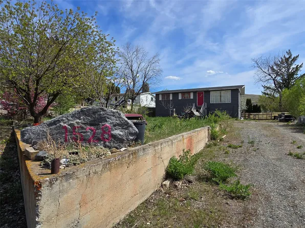 1528 Valleyview Dr, Cache Creek, BC V0K 1H1