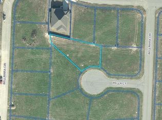 1102 Pella Ct, Cave Springs, AR 72718