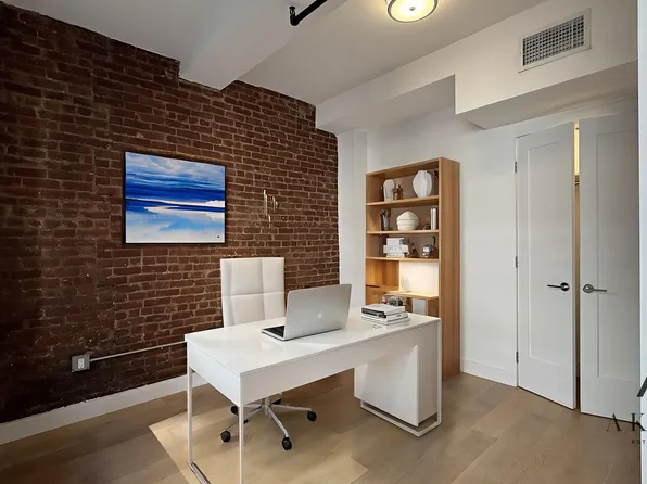 16 East 18th Street image 5 of 7