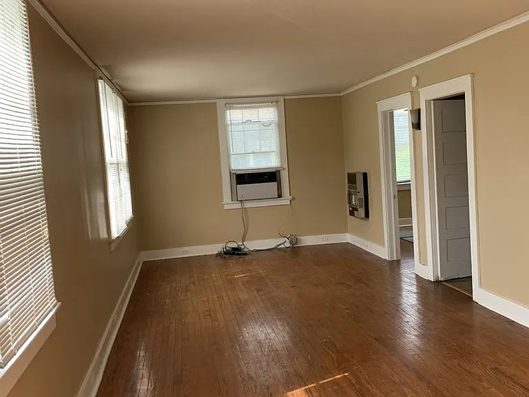 1010 Short St #A — Photo 2