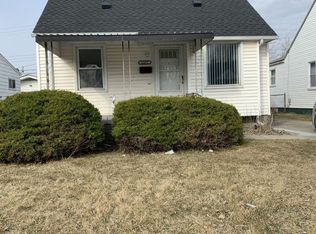 22473 Lambrecht Ave, Eastpointe, MI 48021