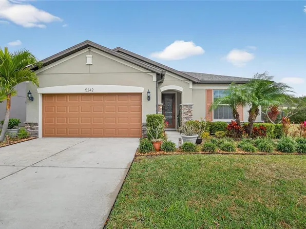 5242 Fallen Leaf Dr, Riverview, FL 33578