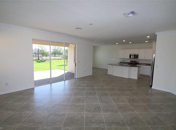 2nd image of 10398 Prato Dr
