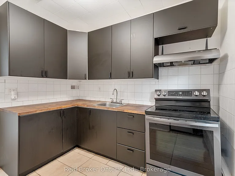 128 Herkimer St #2 — Photo 12