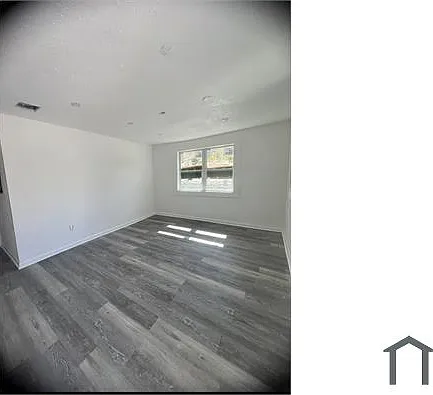 4 bed, 1170 sqft, $1,600 — Photo 4
