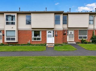 840 Cahill Dr W #29, Ottawa, ON K1V 9K5