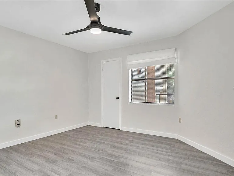 3032 Parkway Blvd #201 — Photo 13