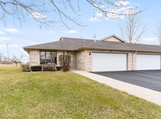 2602 Eagle Dr, Joliet, IL 60436