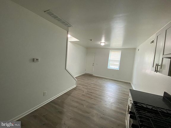 4th image of 3135 N Bambrey St