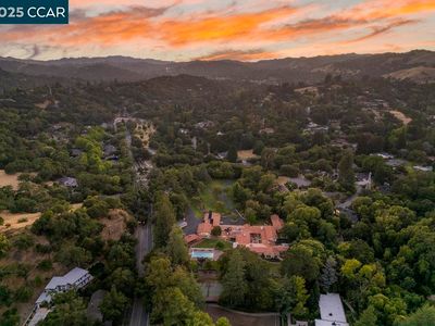 940 Reliez Station Ln, Lafayette, CA, 94549