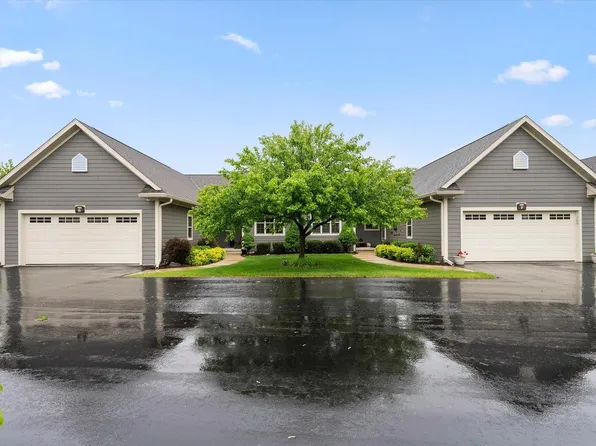 537 West Juneau STREET #F, Hustisford, WI 53034