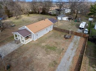 112 N 6th St, Sikeston, MO 63801