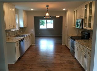 203 S South St, Willard, MO 65781