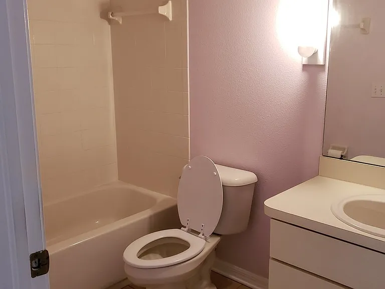 5853 Wrenwater Dr — Photo 8