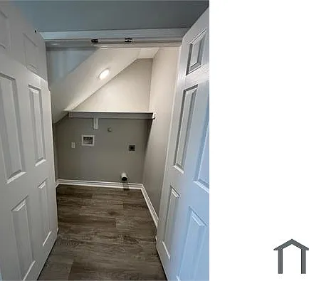 2313 Mary St — Photo 5
