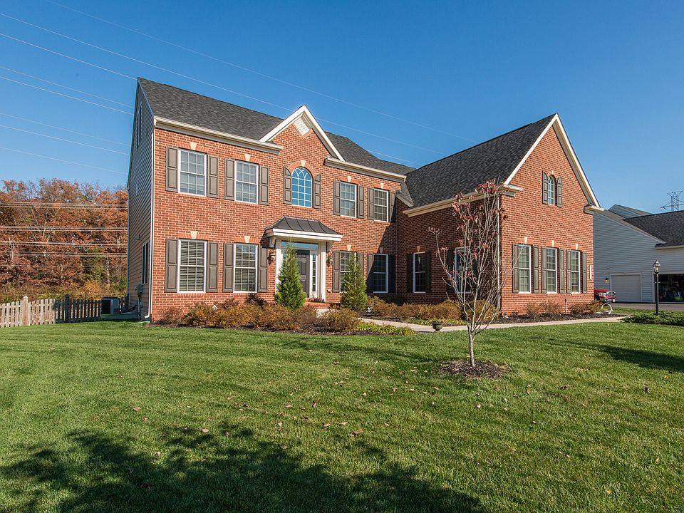 1st image of 43640 Meadow Overlook Pl