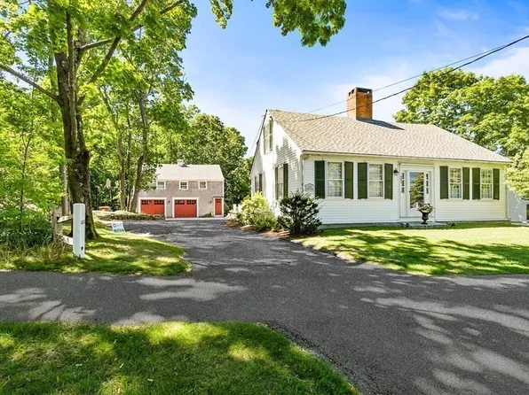 681 Main St, Hingham, MA 02043