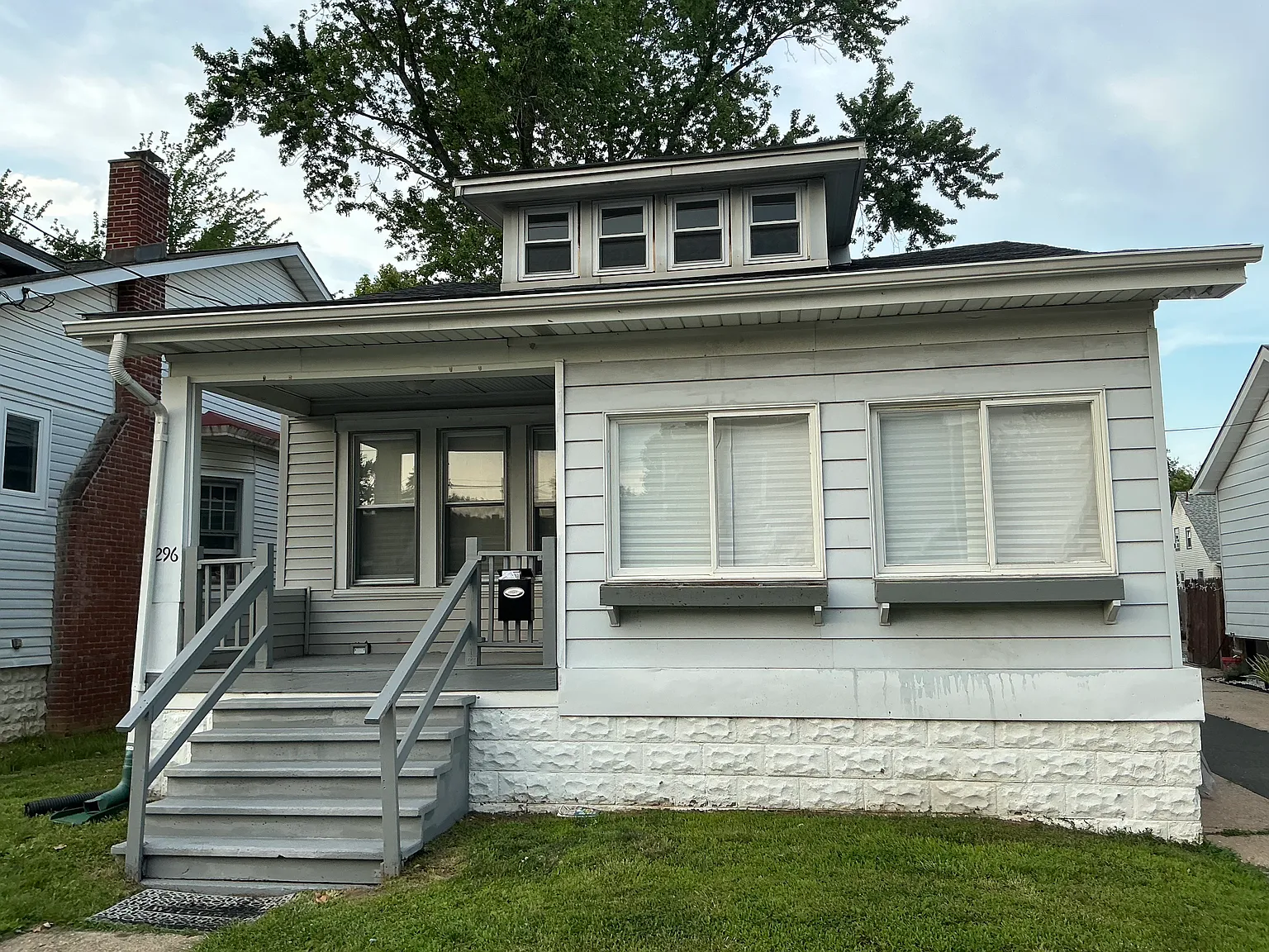 296 Homecrest Ave — Photo 1